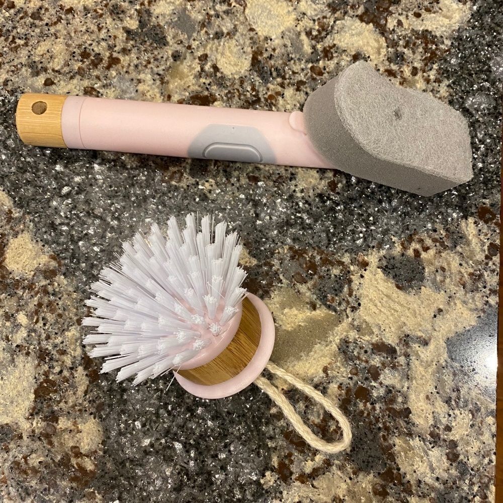 (NWT) kitchen cleaning bundle - Picture 1 of 3